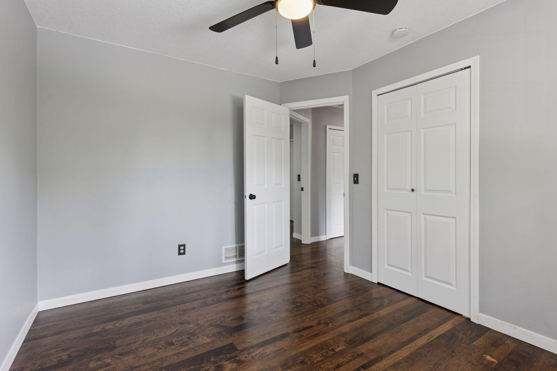 1604 Viking Drive