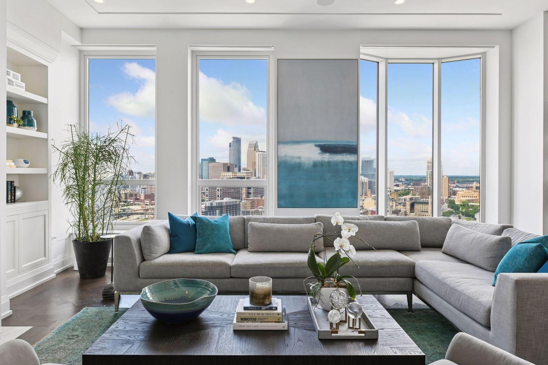 1111 W River Parkway Unit: 26A