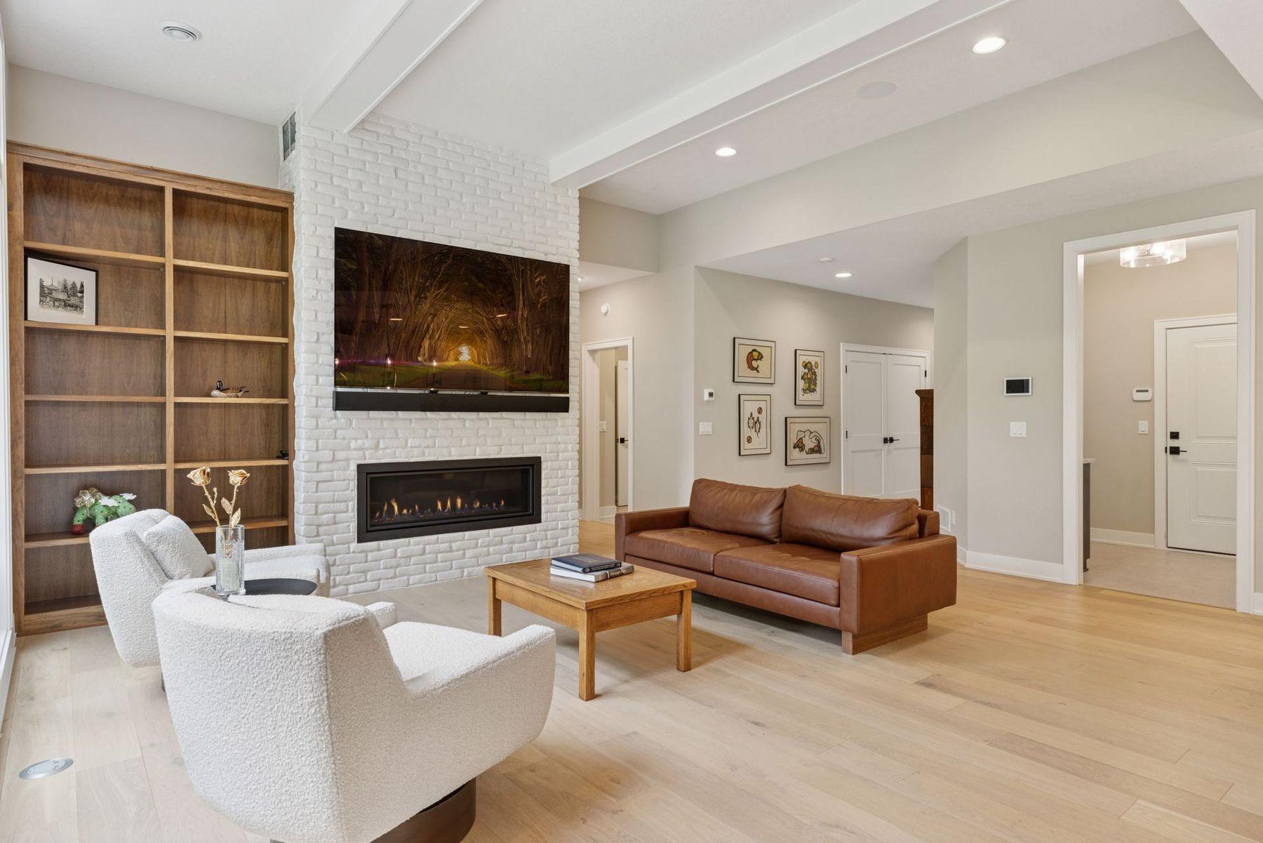16798 Stirrup Lane