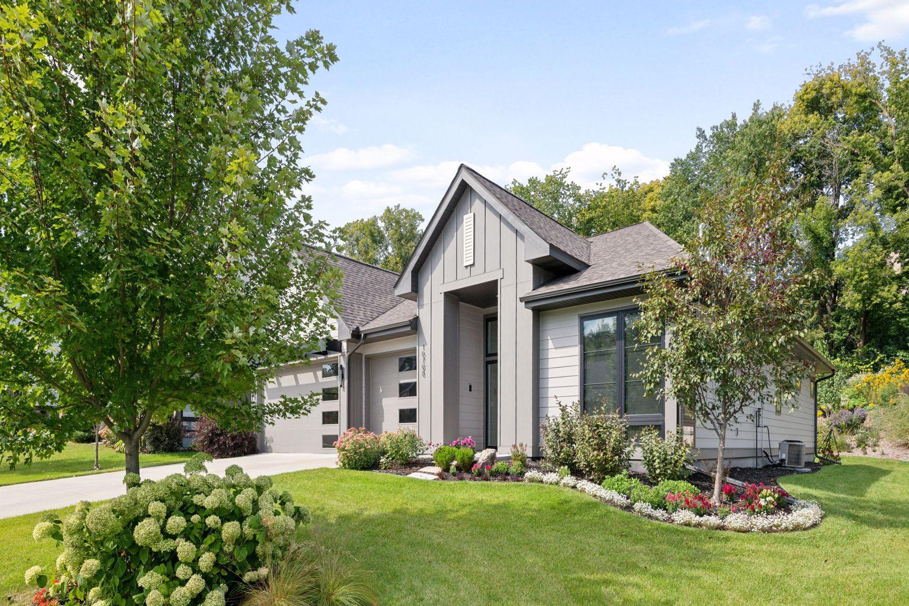 16798 Stirrup Lane