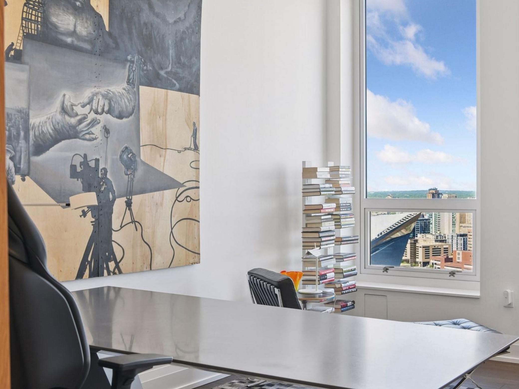 1111 W River Parkway Unit: 33A