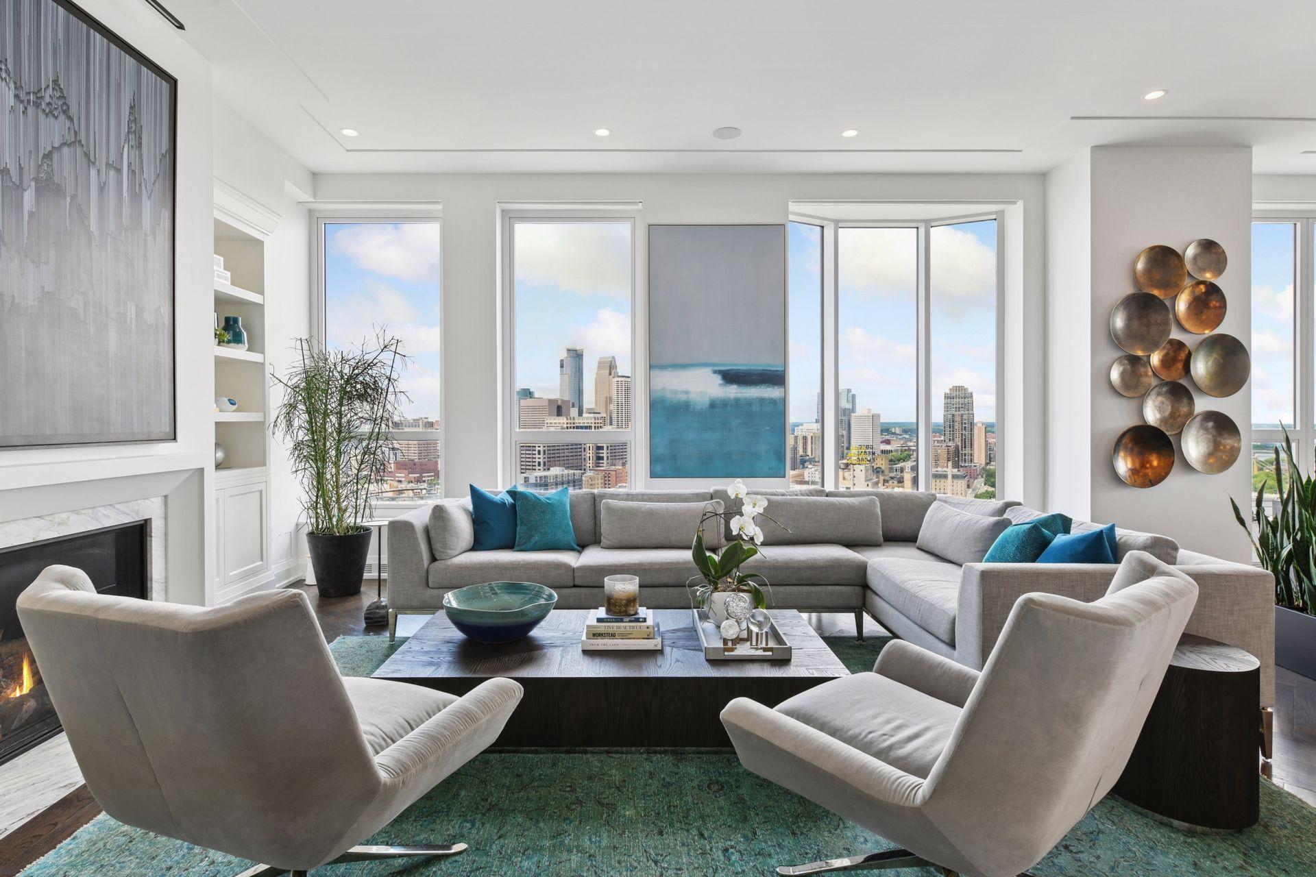 1111 W River Parkway Unit: 26A