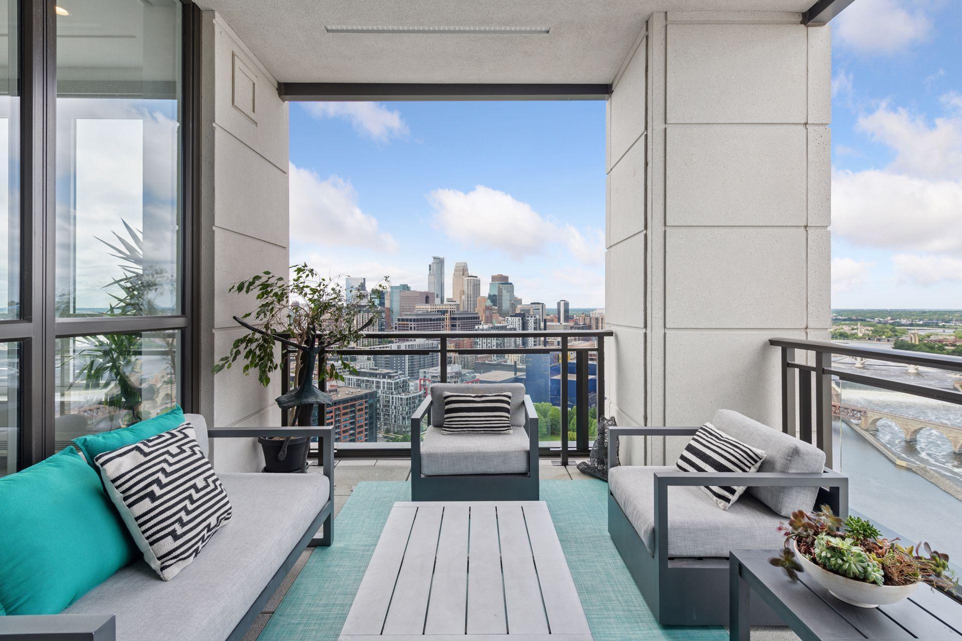 1111 W River Parkway Unit: 26A