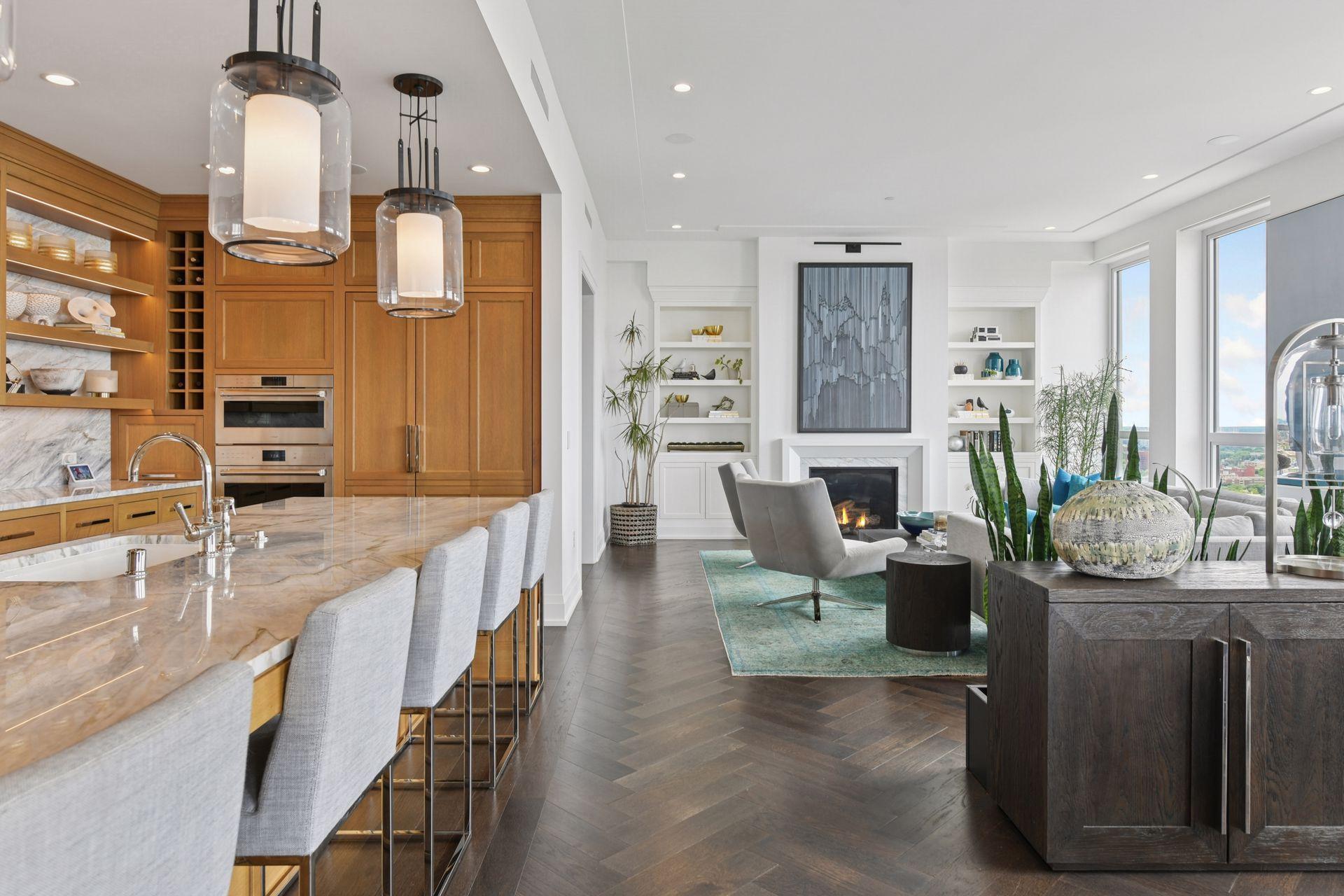 1111 W River Parkway Unit: 26A