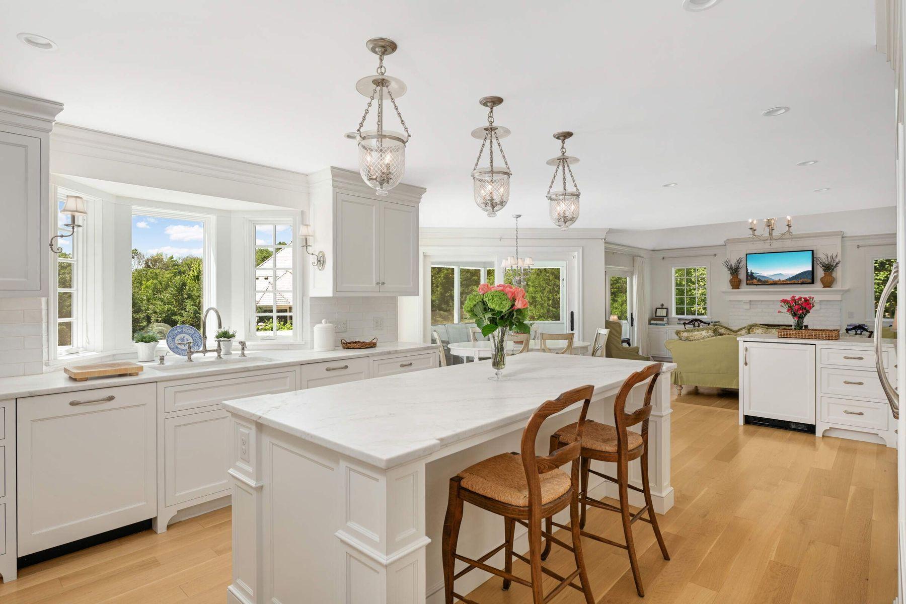 2255 French Creek Circle