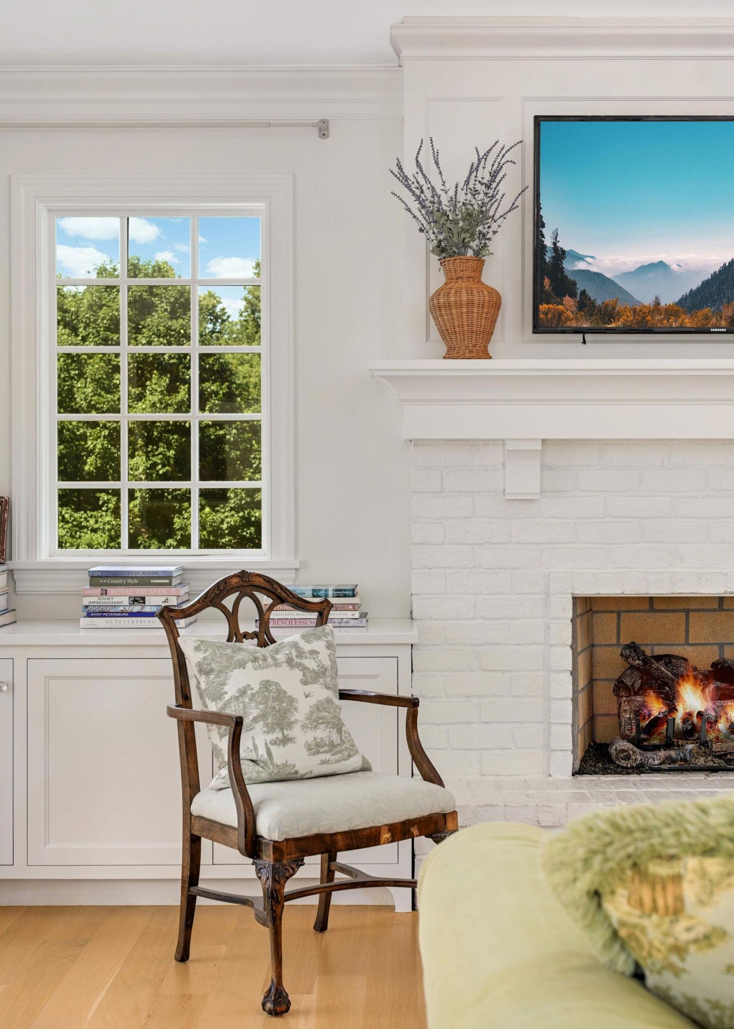 2255 French Creek Circle