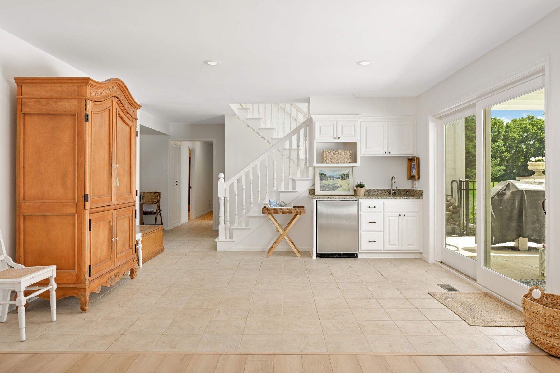 2255 French Creek Circle