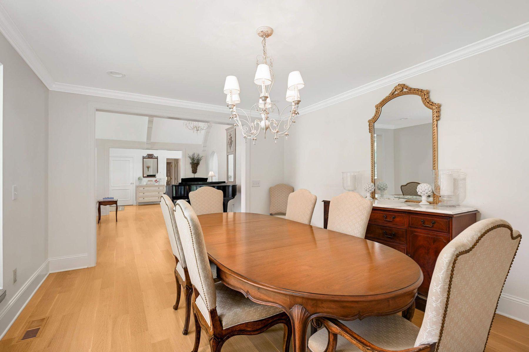 2255 French Creek Circle