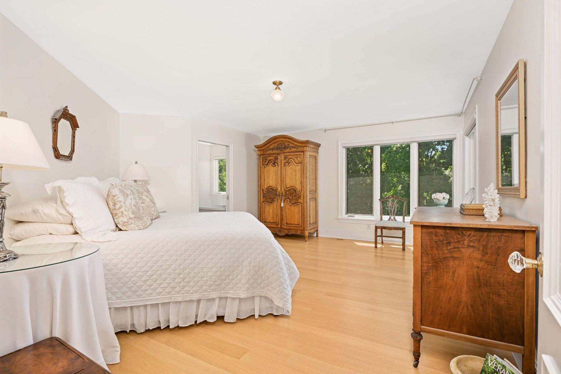 2255 French Creek Circle