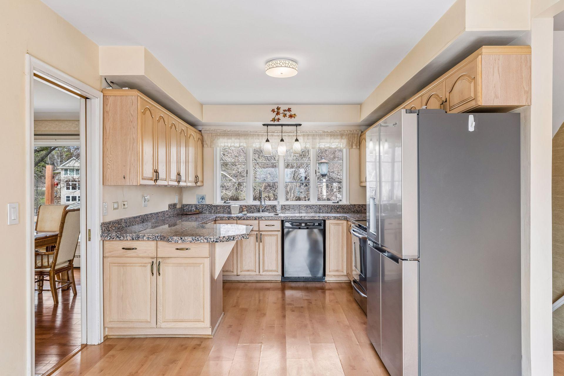 2685 Shadywood Road