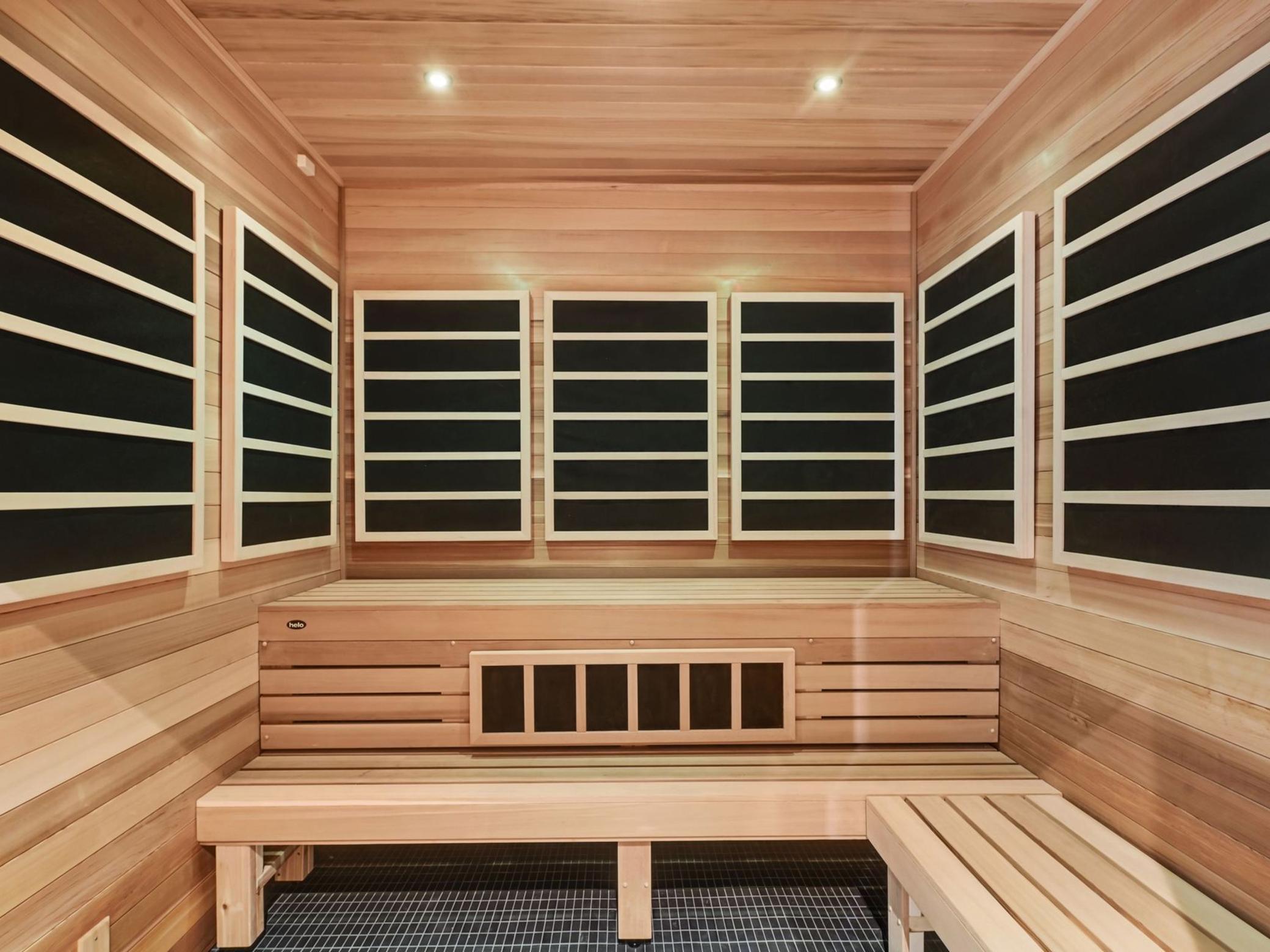 1111 W River Parkway Unit: 33A