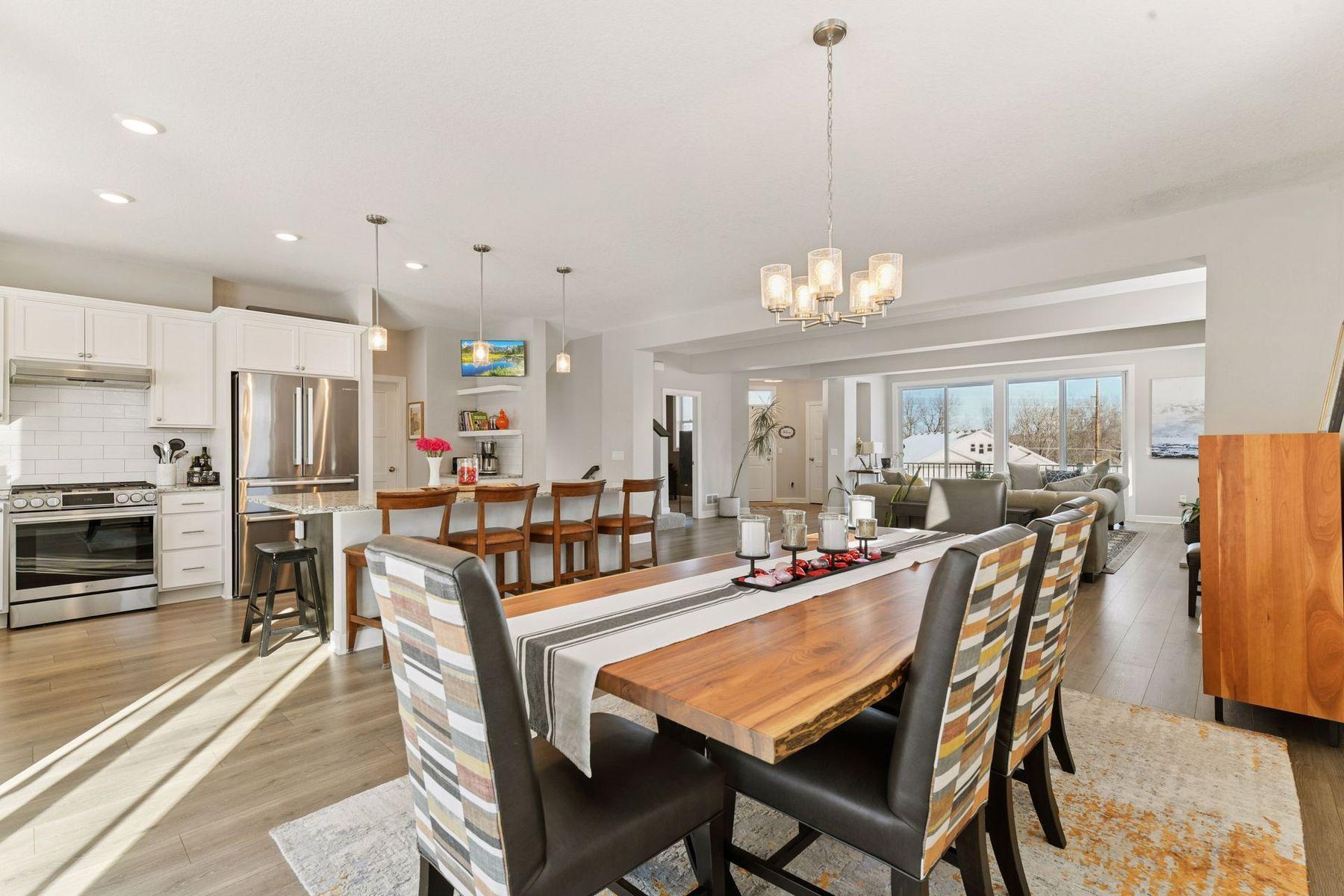 7465 Glengarry Place