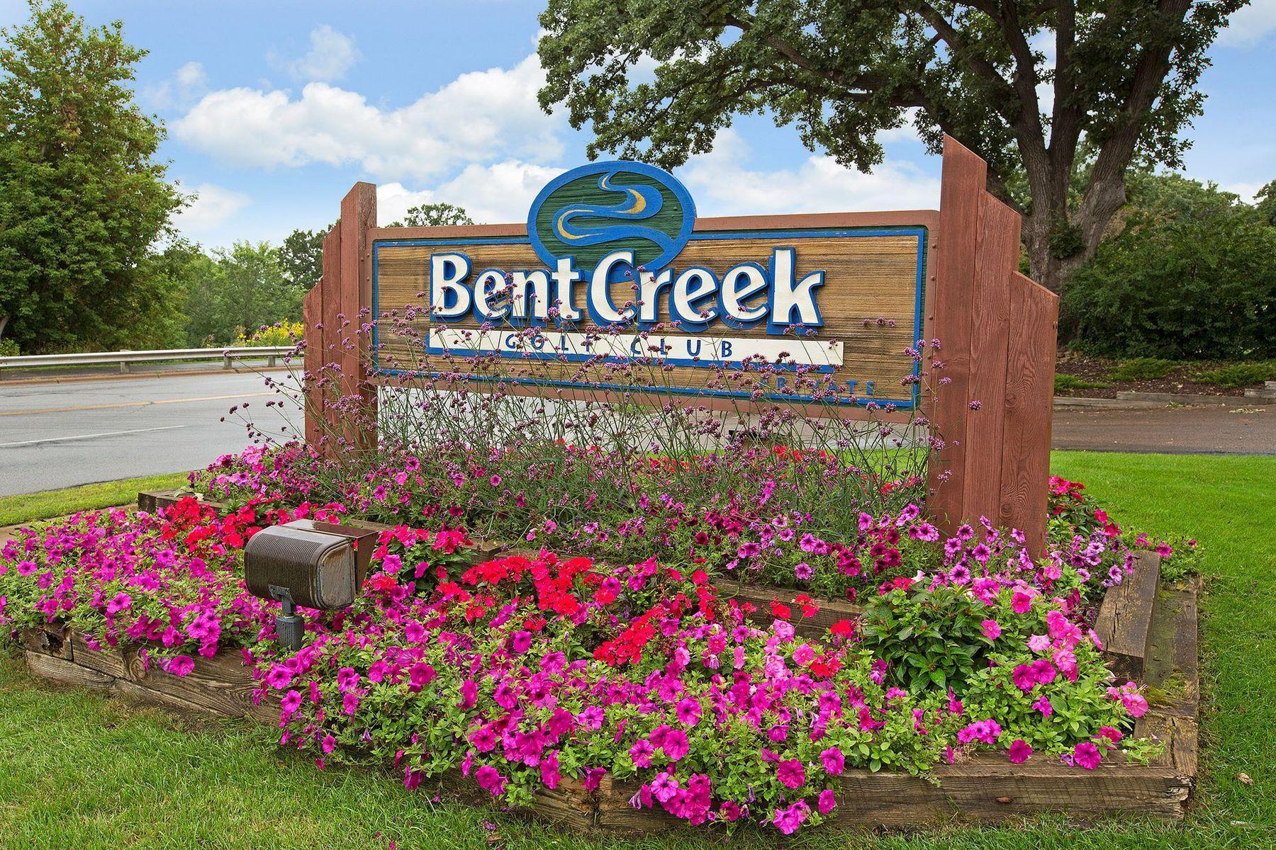 7465 Glengarry Place