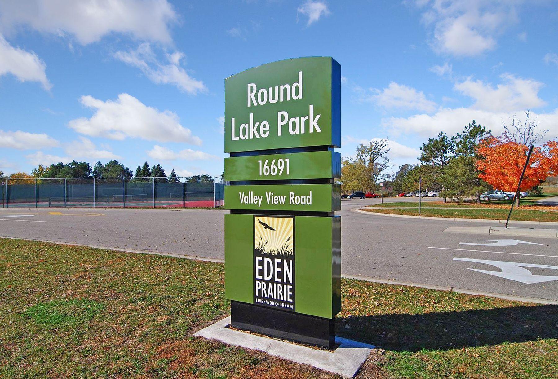 7465 Glengarry Place