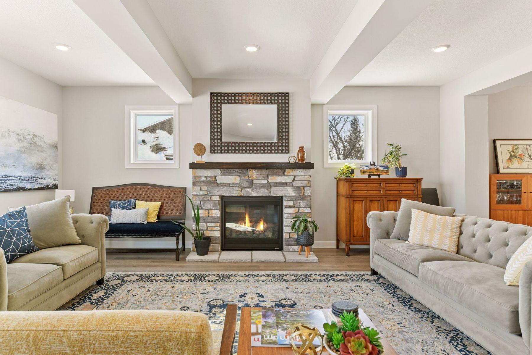 7465 Glengarry Place