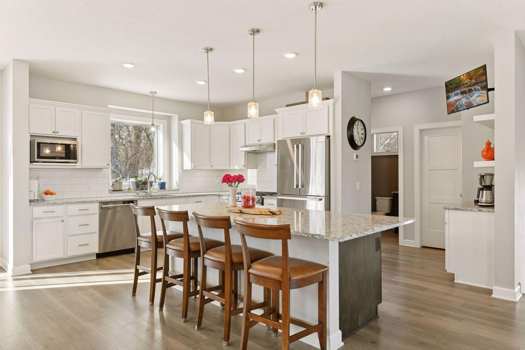 7465 Glengarry Place