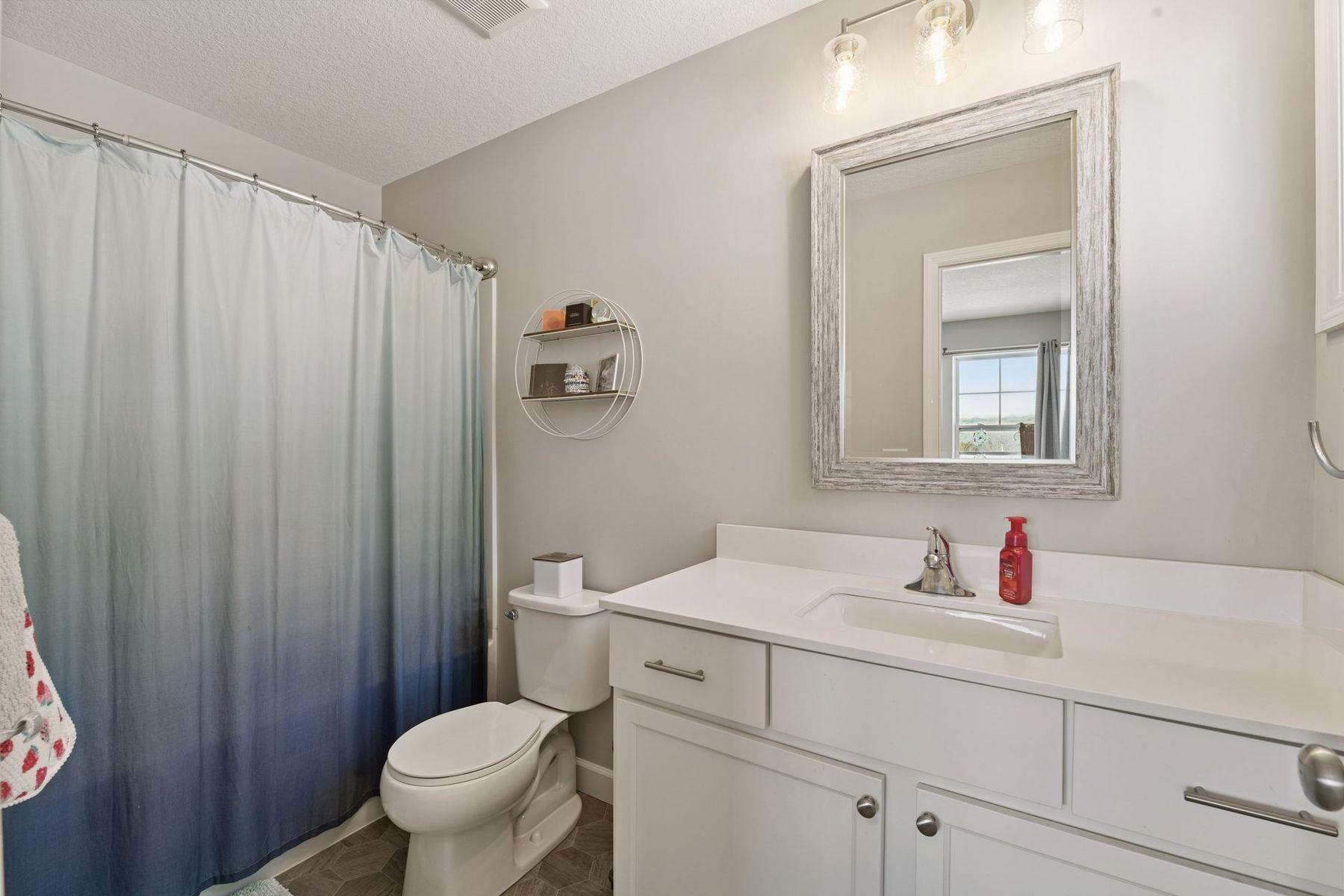 7465 Glengarry Place