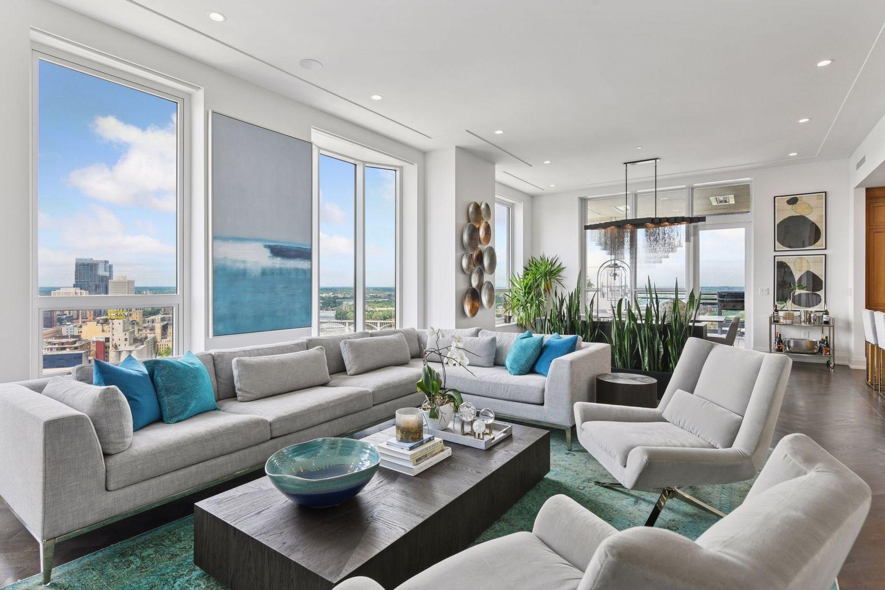 1111 W River Parkway Unit: 26A