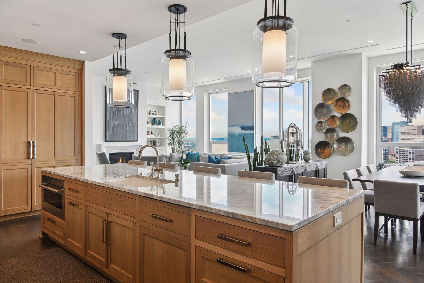 1111 W River Parkway Unit: 26A