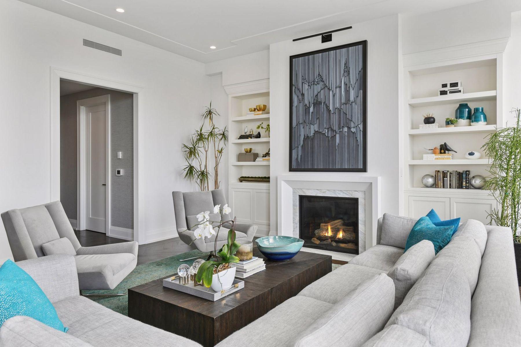 1111 W River Parkway Unit: 26A