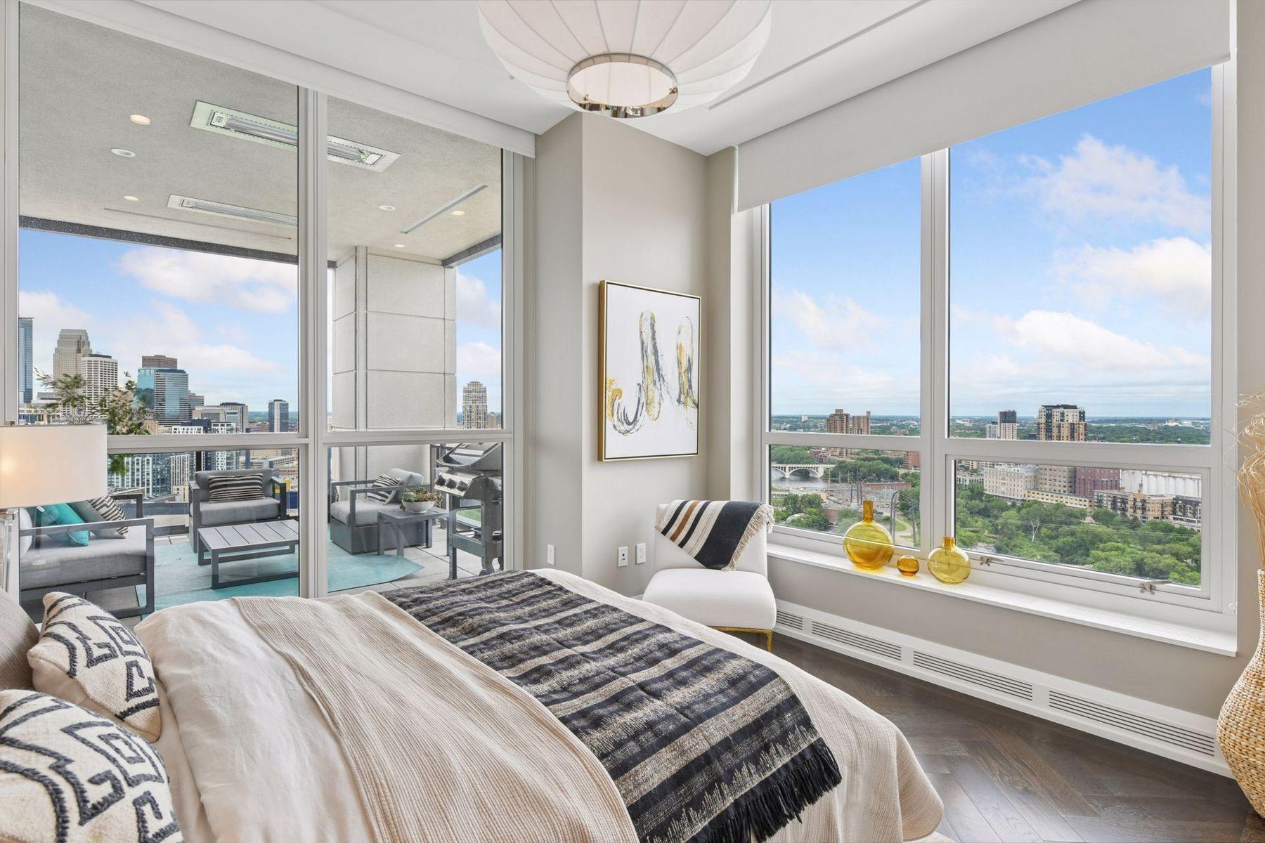 1111 W River Parkway Unit: 26A