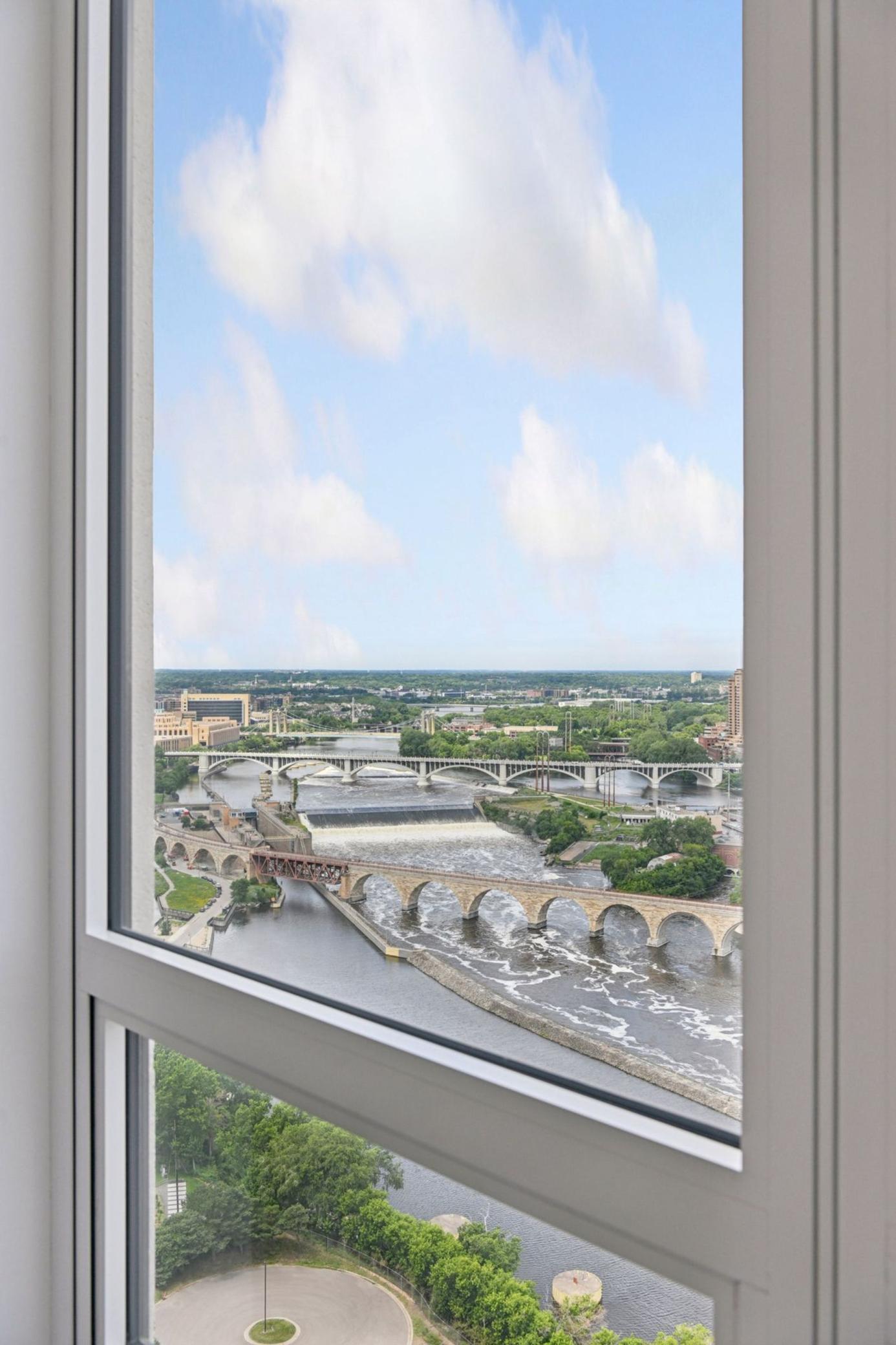 1111 W River Parkway Unit: 26A