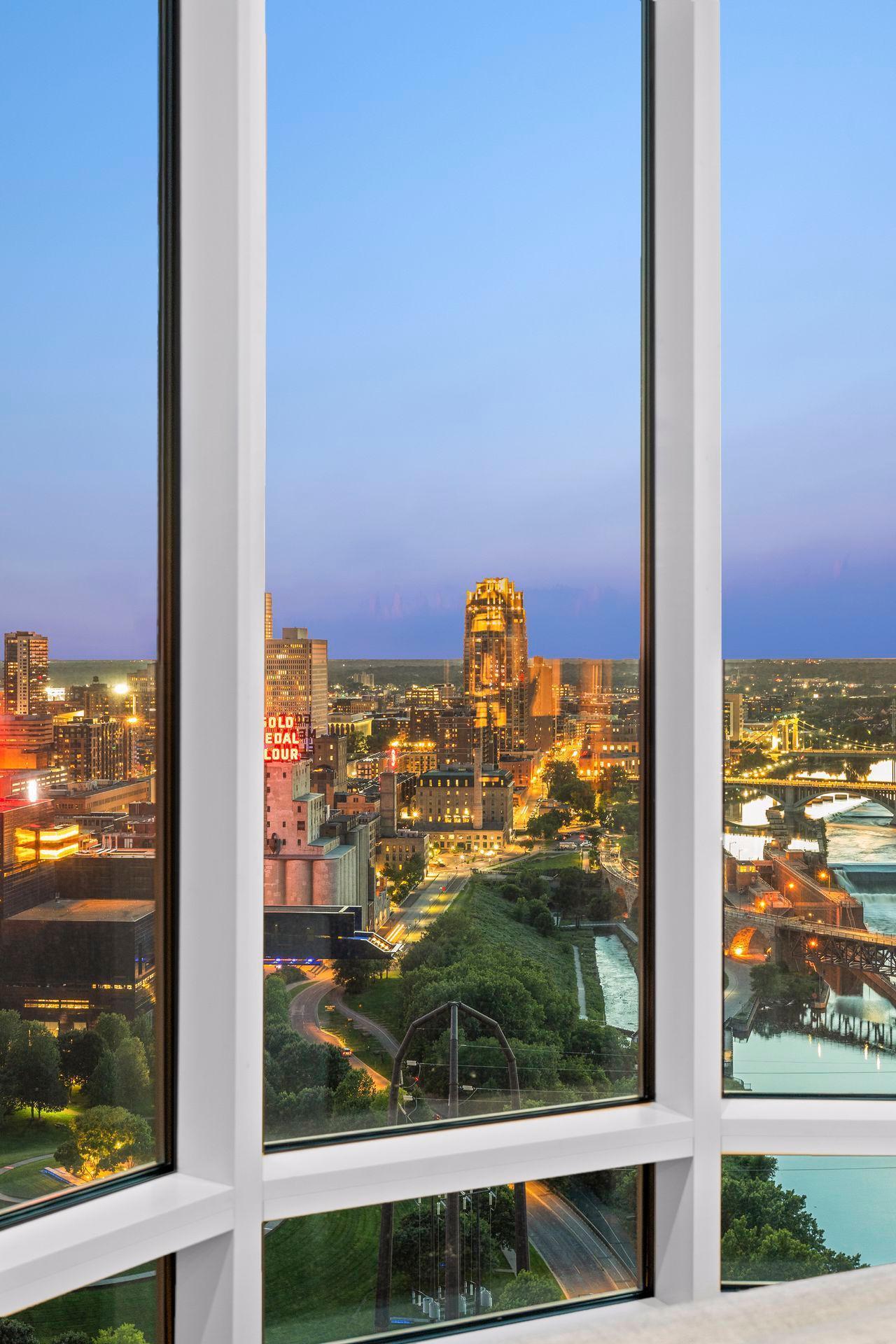 1111 W River Parkway Unit: 26A