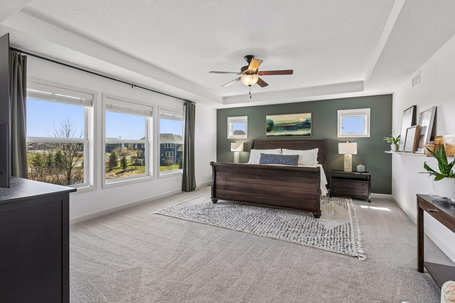 3147 Cypress Circle S