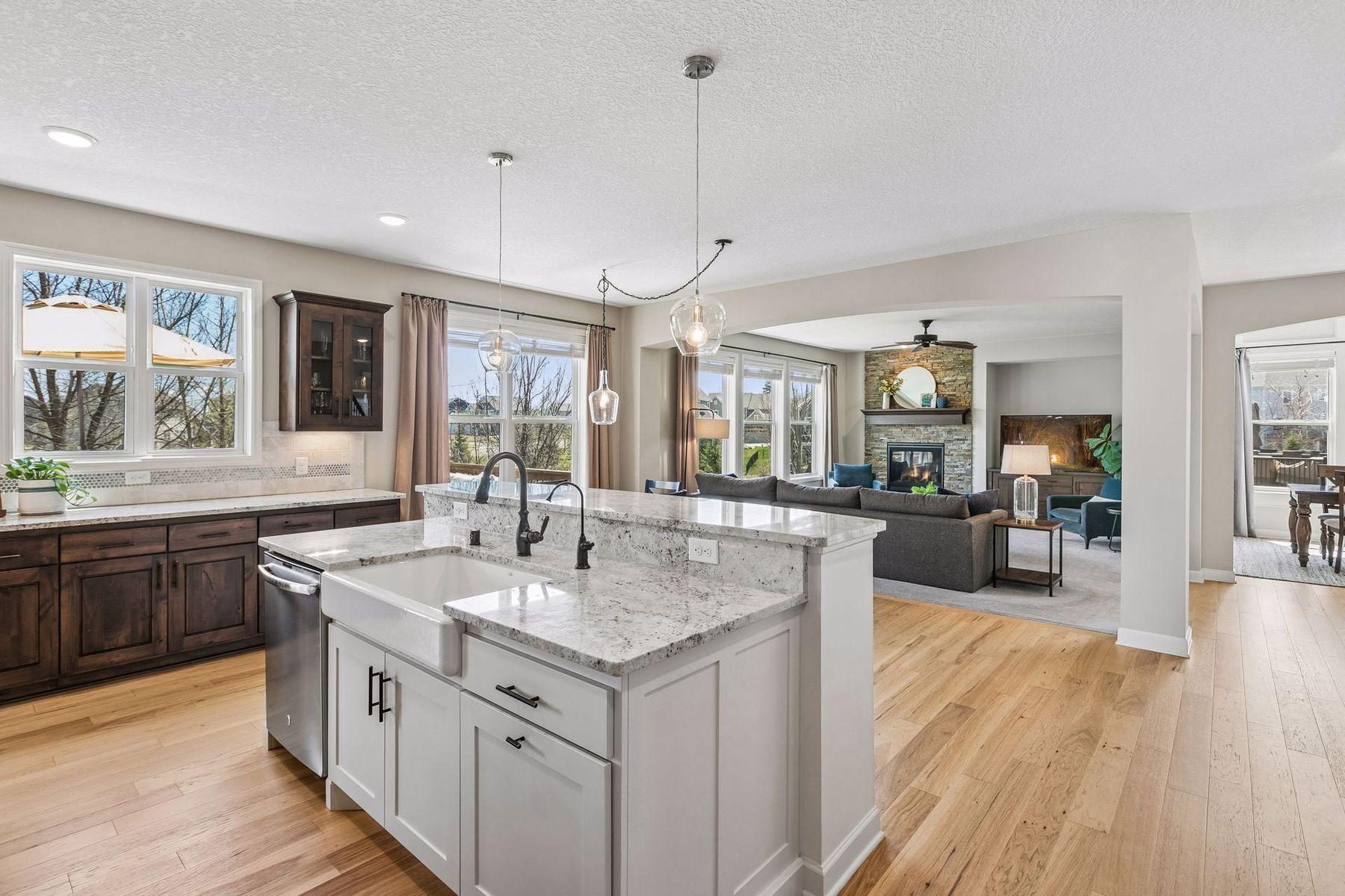 3147 Cypress Circle S