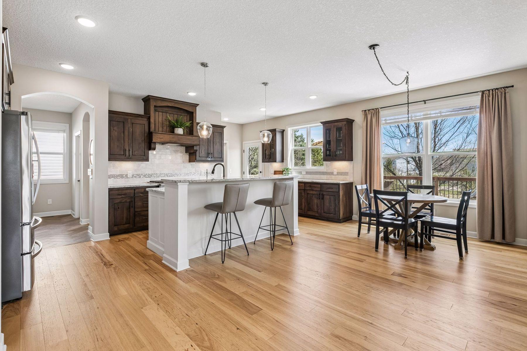 3147 Cypress Circle S