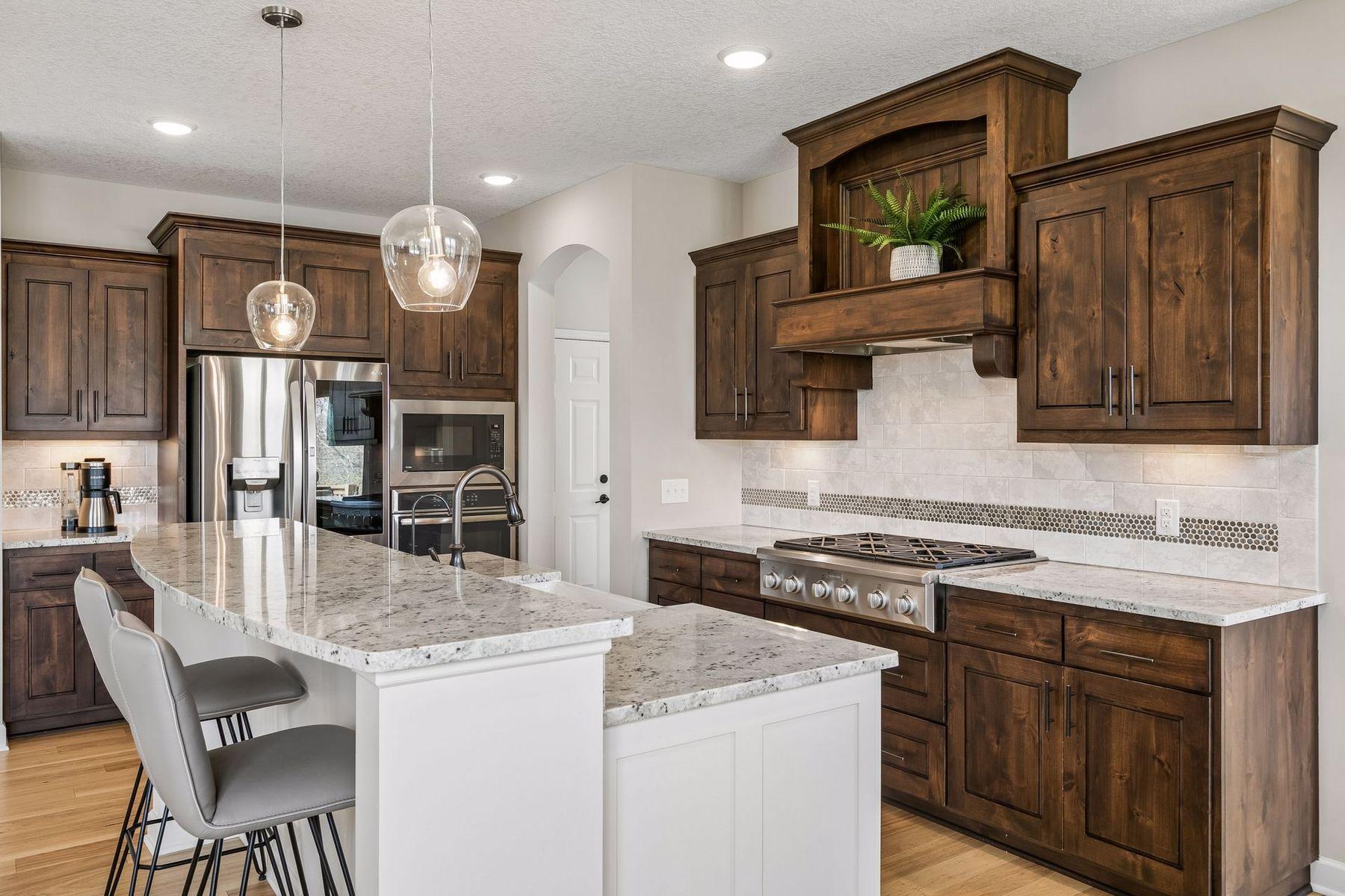 3147 Cypress Circle S