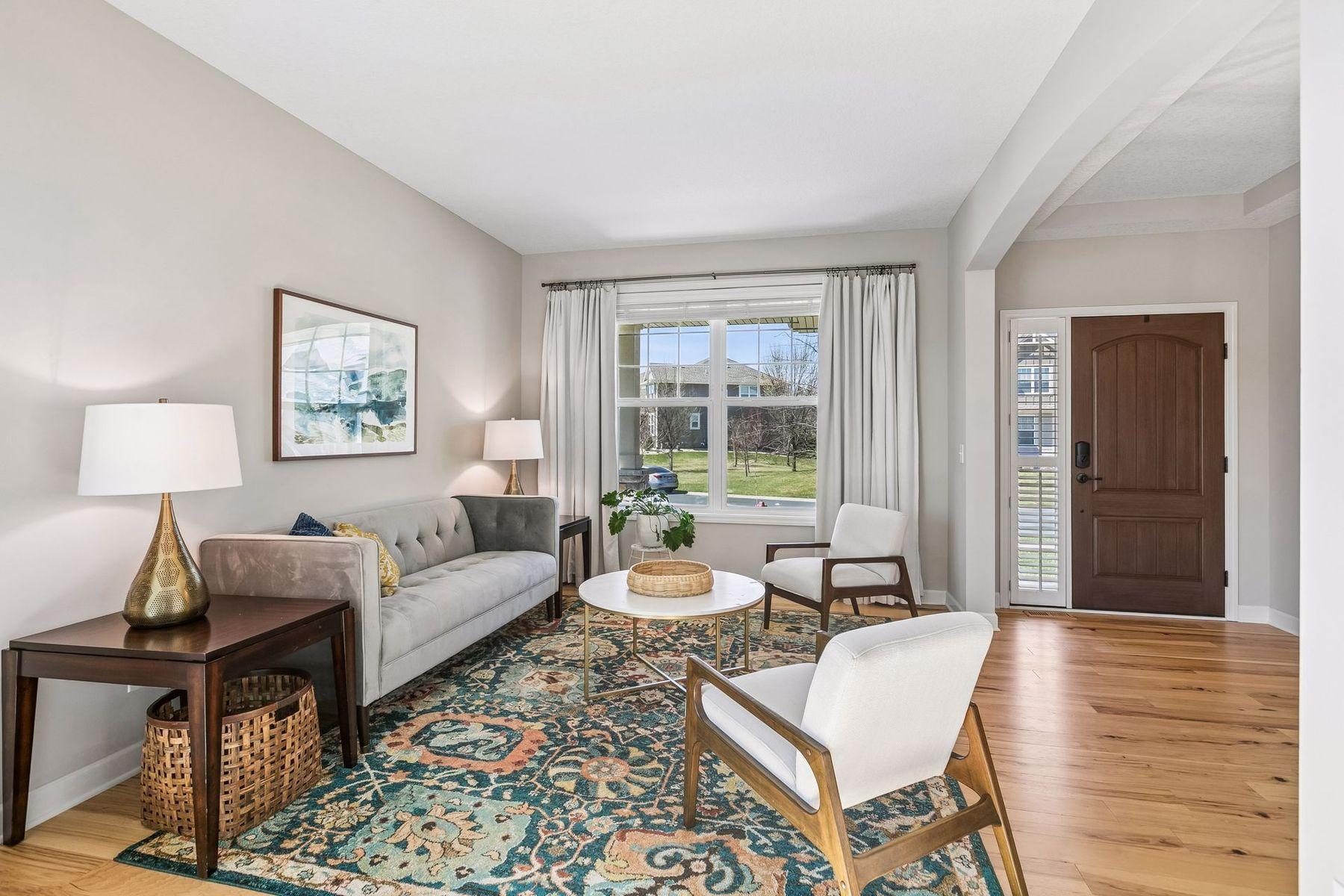 3147 Cypress Circle S