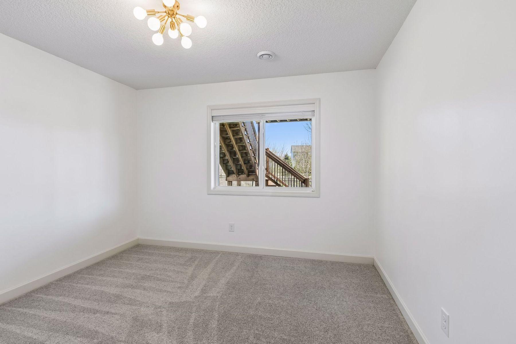 3147 Cypress Circle S