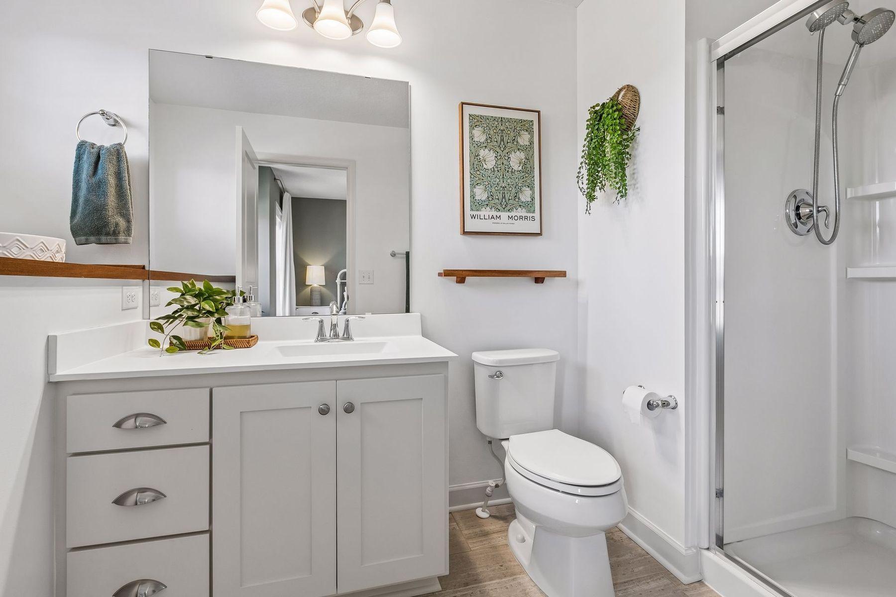 3147 Cypress Circle S