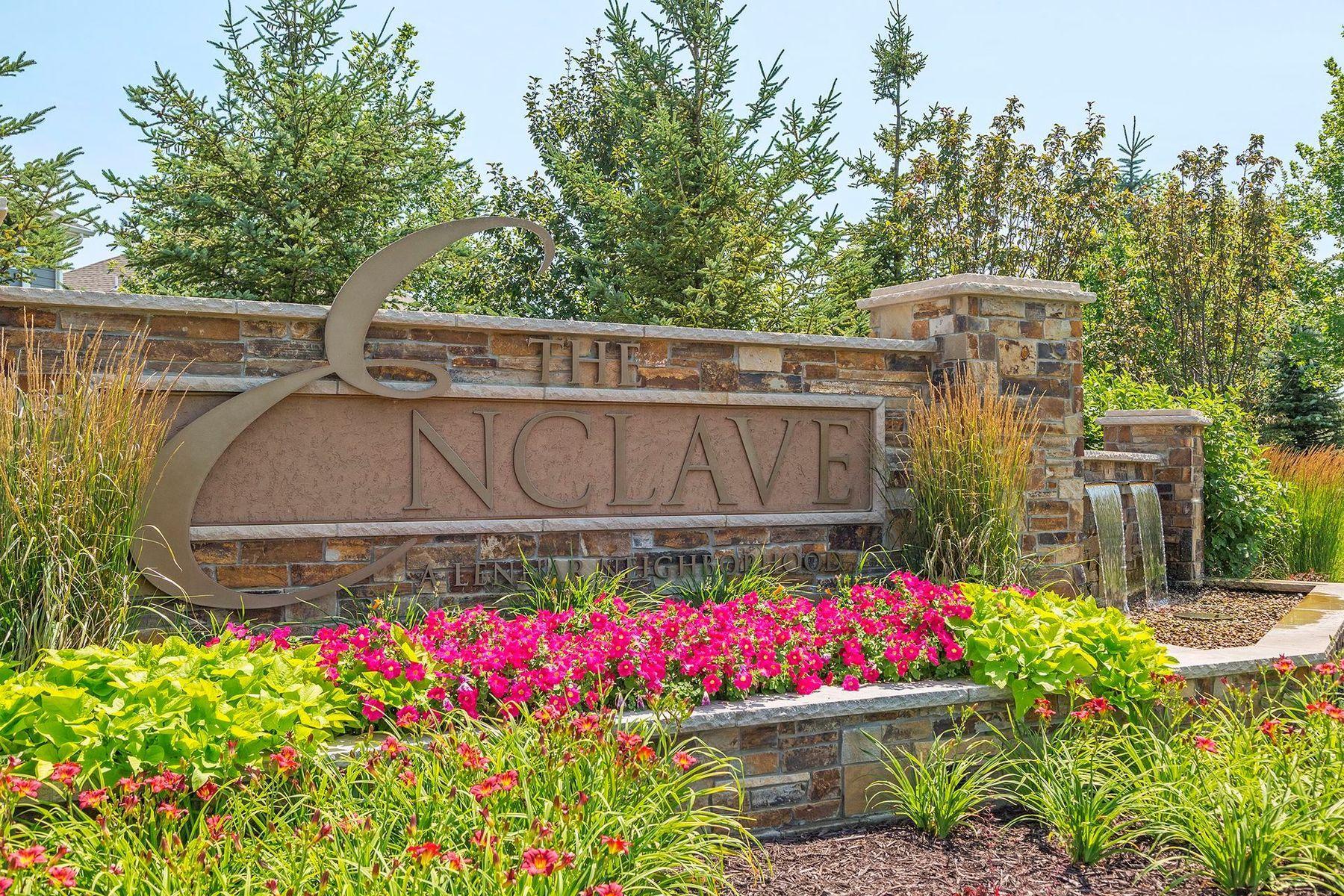 3147 Cypress Circle S