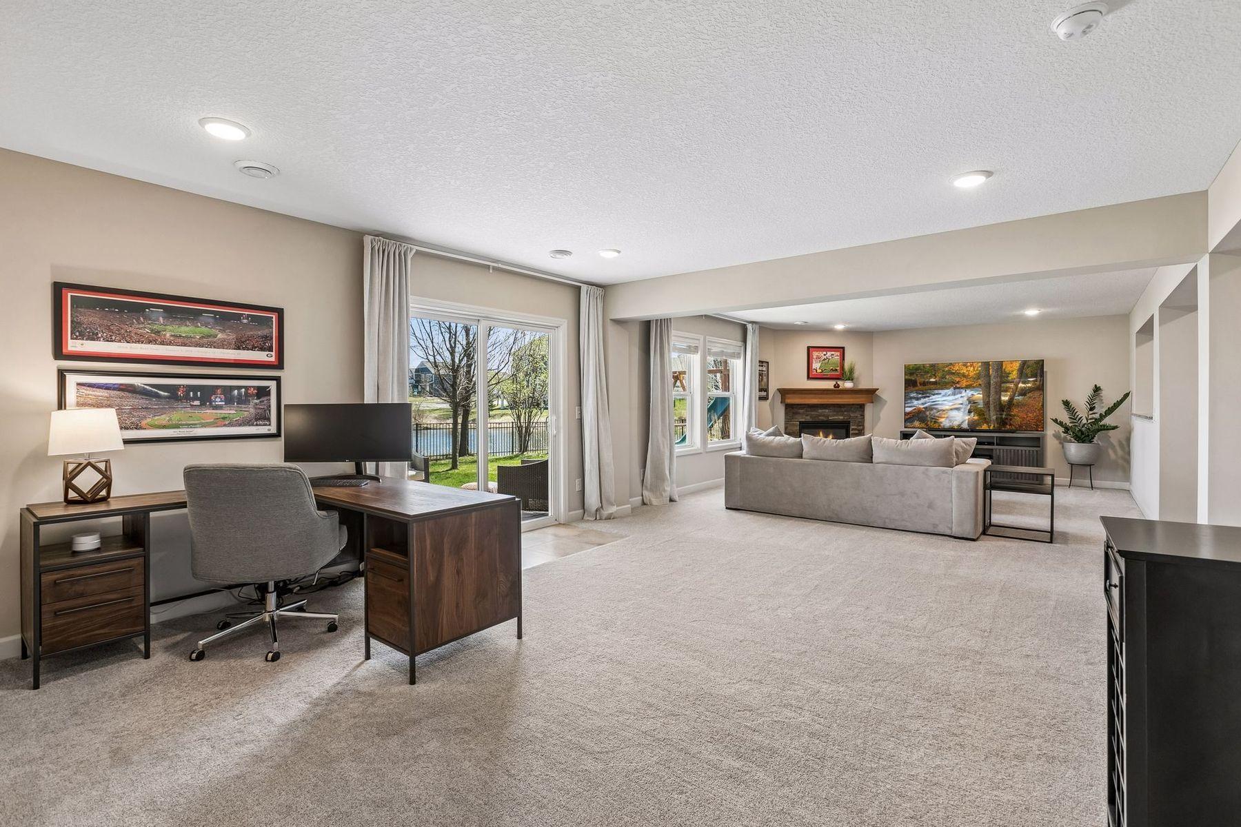 3147 Cypress Circle S