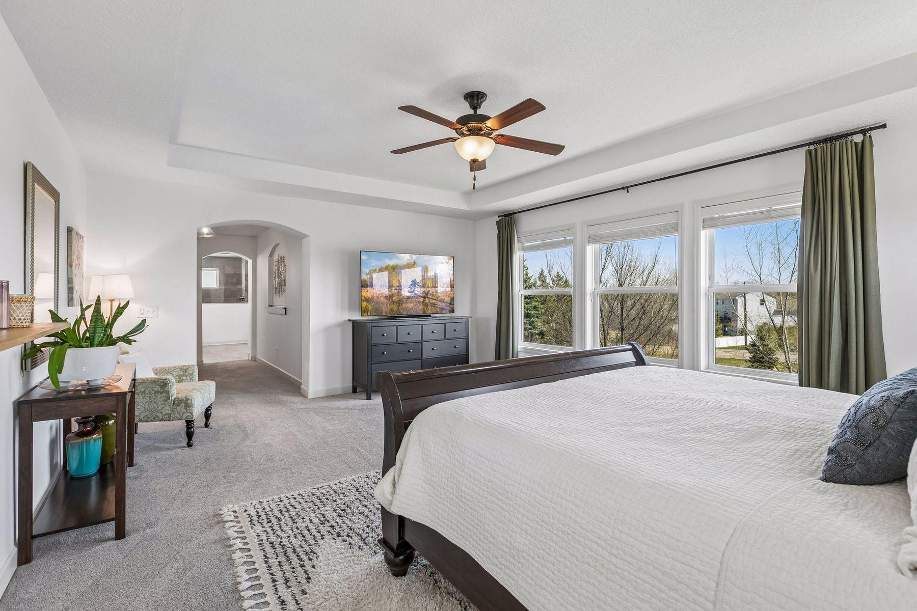 3147 Cypress Circle S