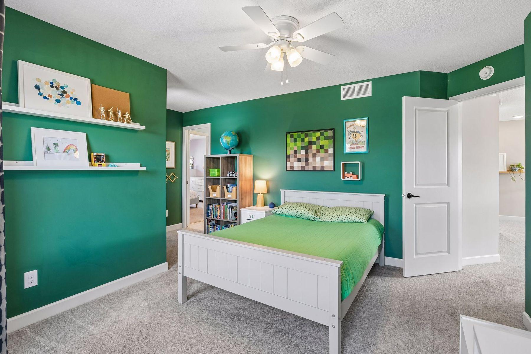 3147 Cypress Circle S