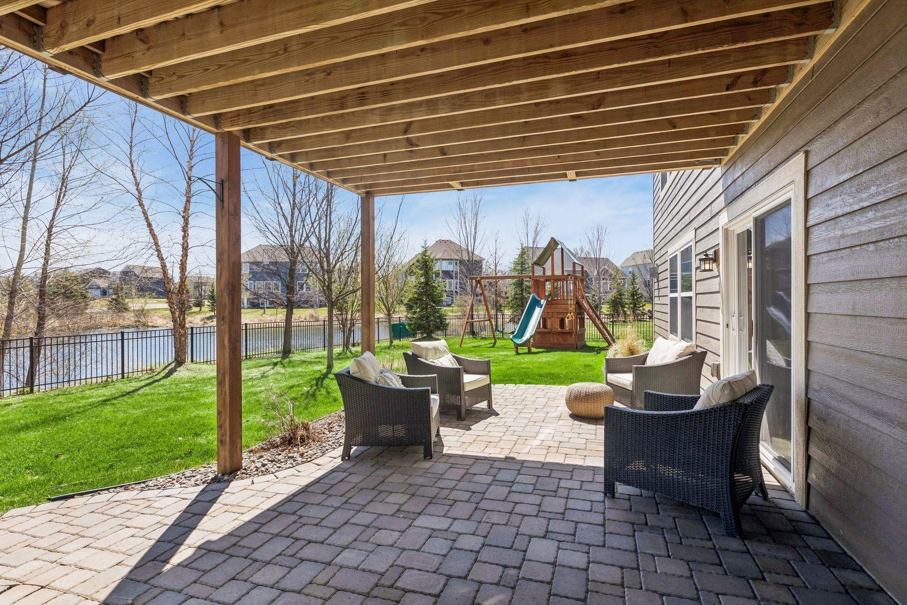 3147 Cypress Circle S