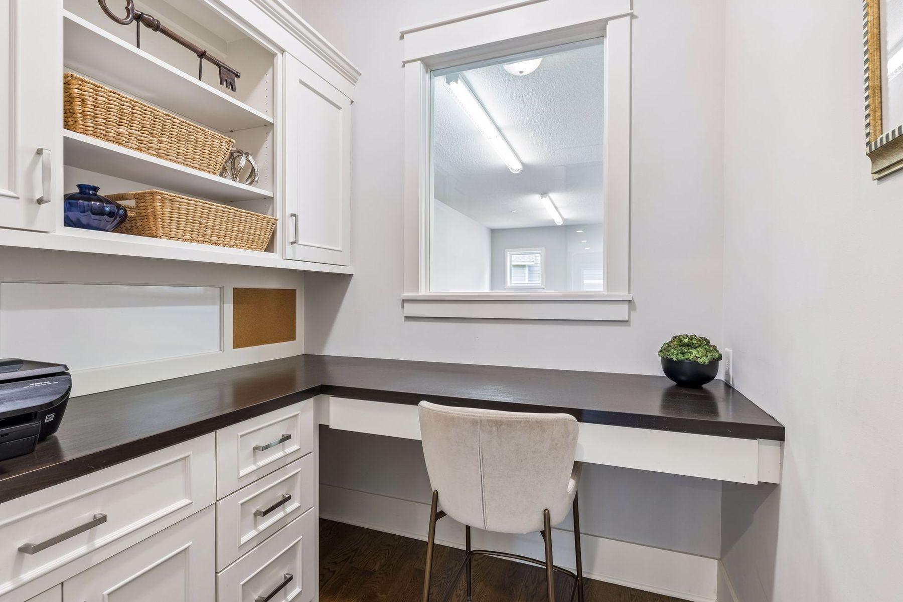 736 Woodland Hill Court