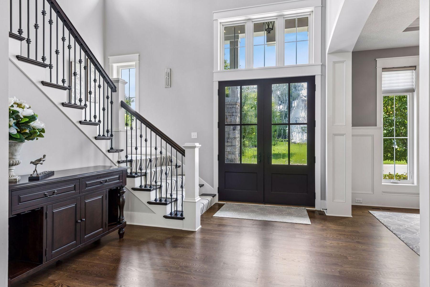 736 Woodland Hill Court