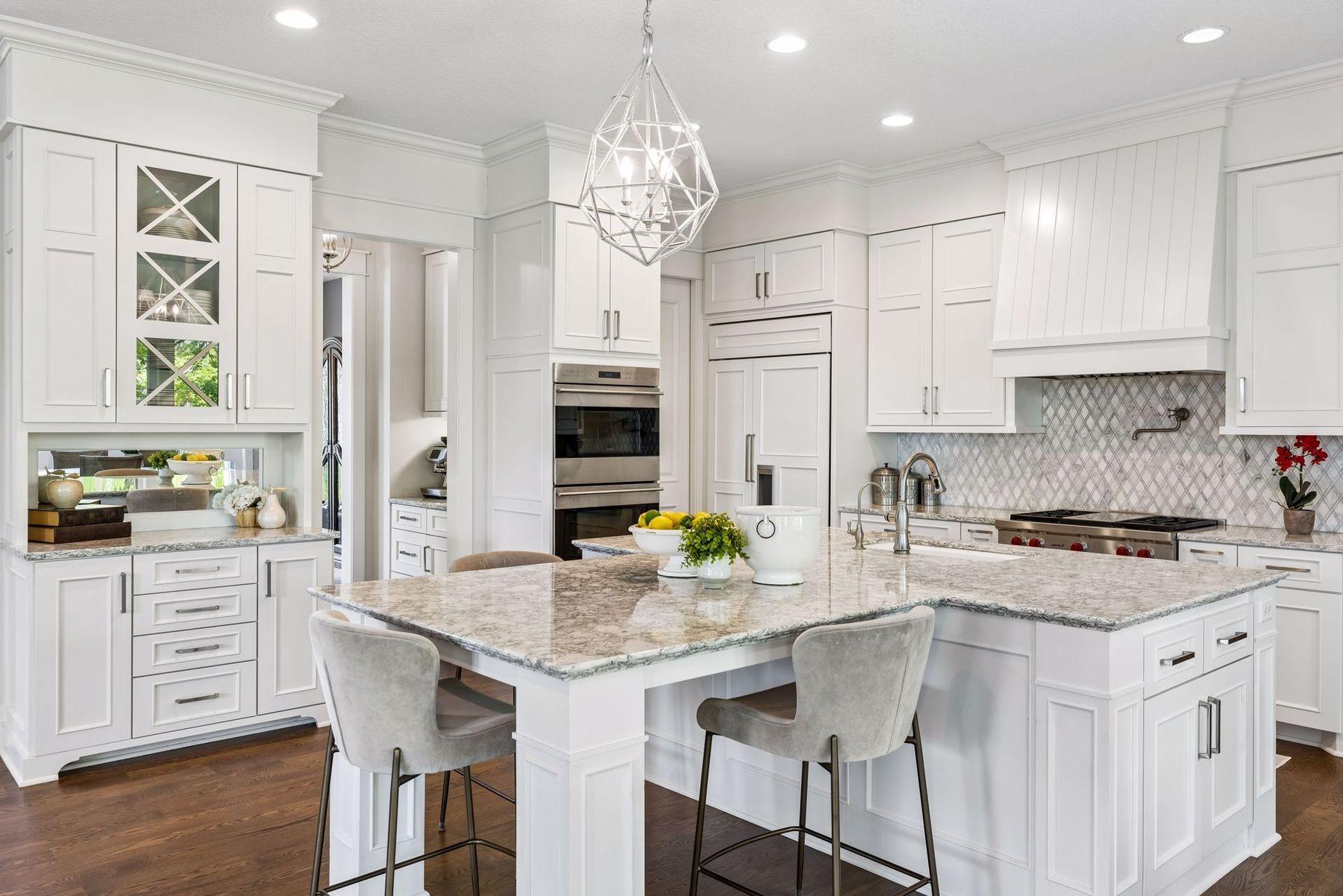 736 Woodland Hill Court