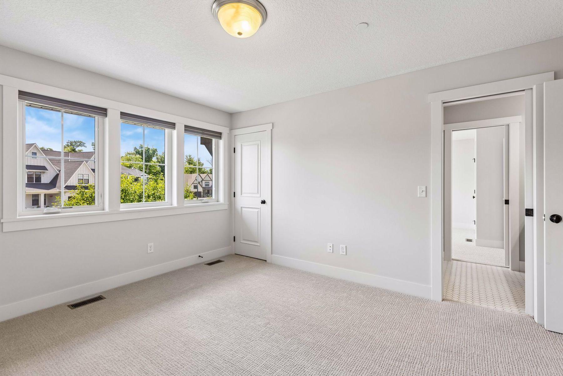 736 Woodland Hill Court