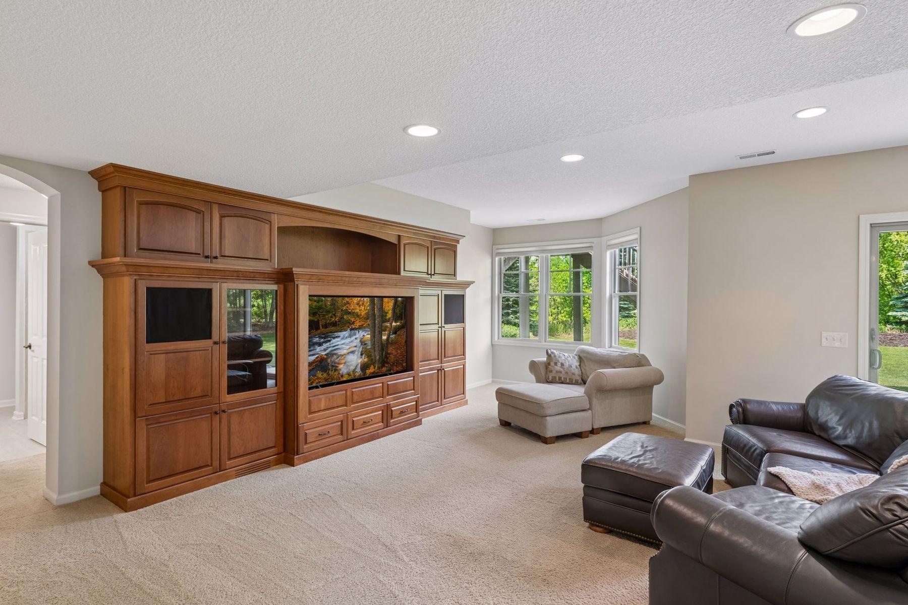 3667 Lerive Way