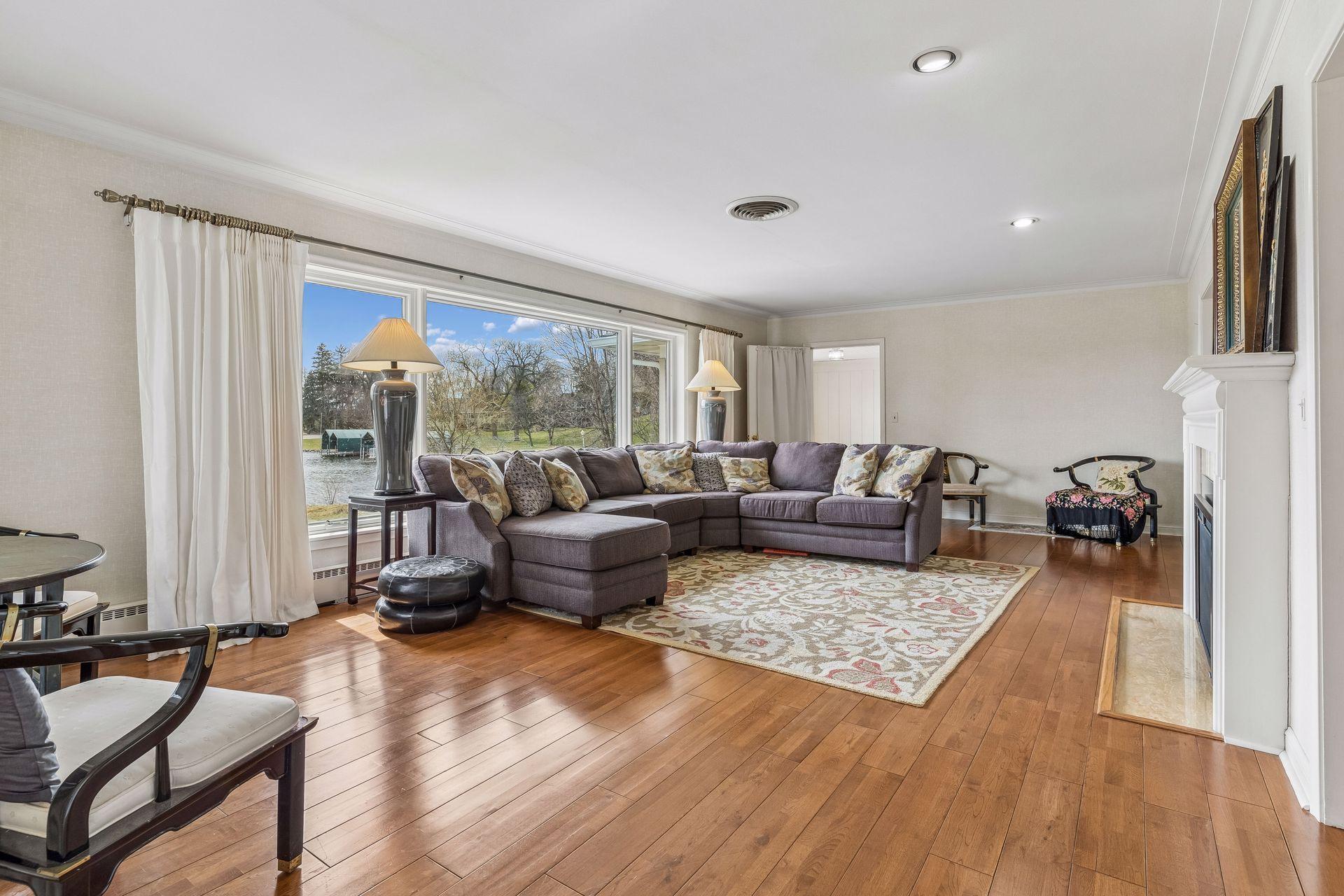 2685 Shadywood Road