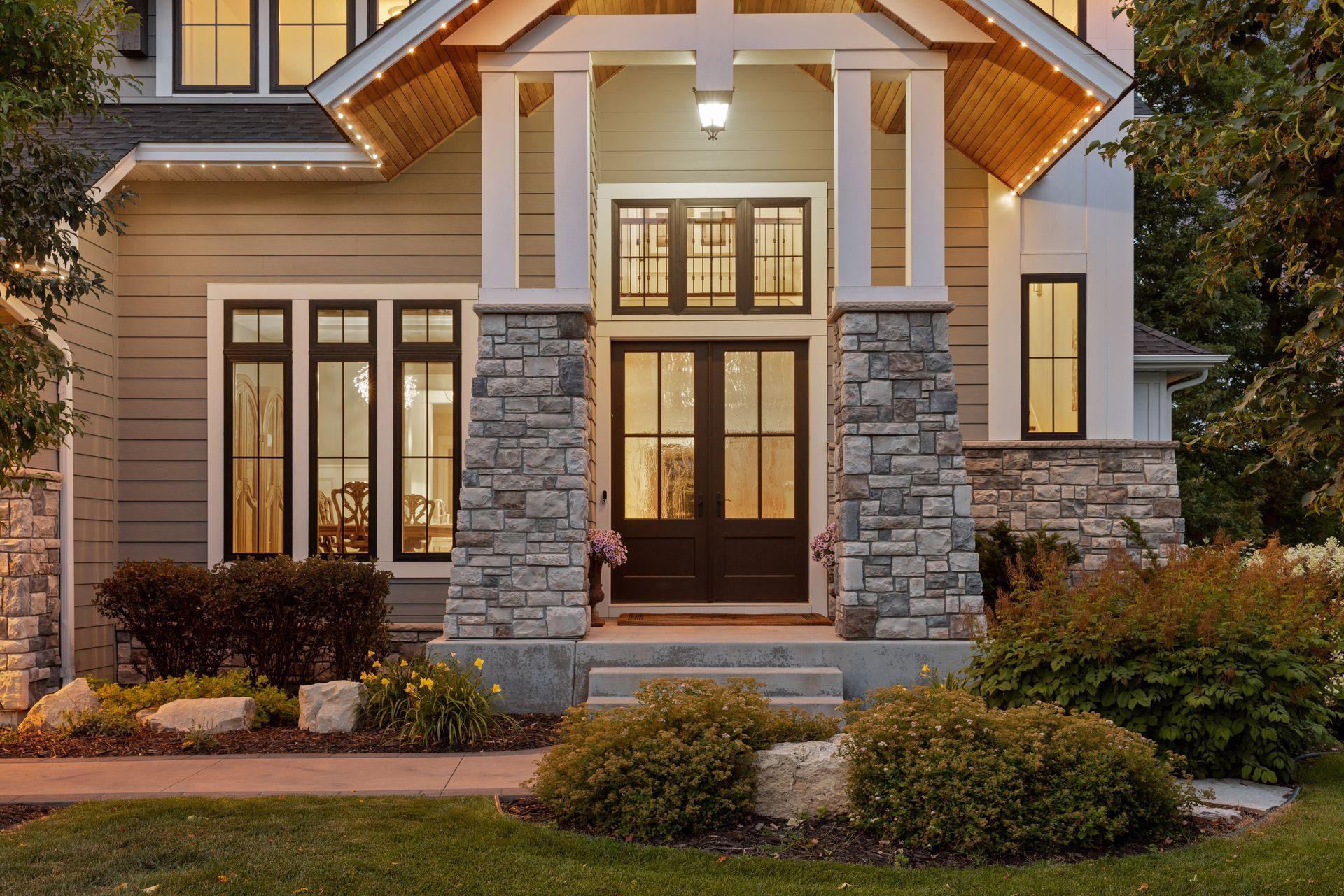 736 Woodland Hill Court