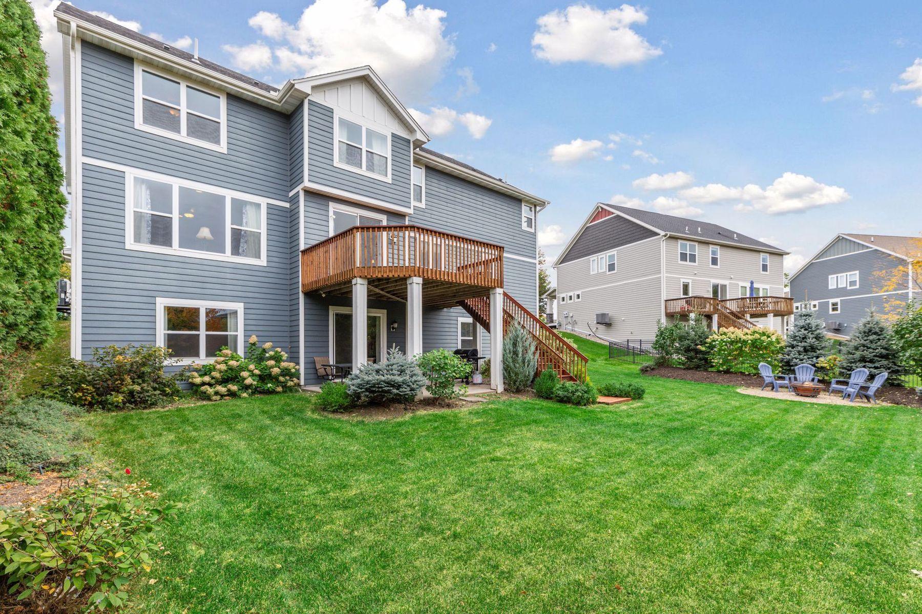 3692 Prato Lane