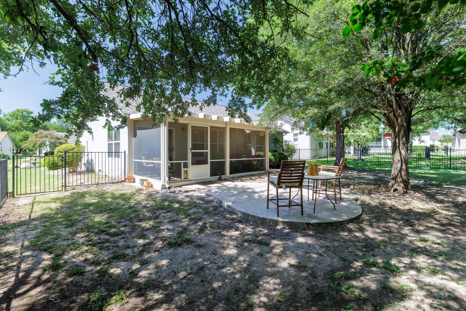 102 Whitewing WAY