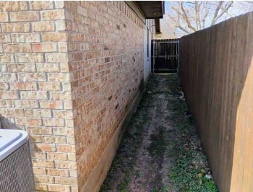 624 Hallvale Drive