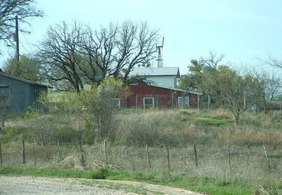 1400 County Road 250